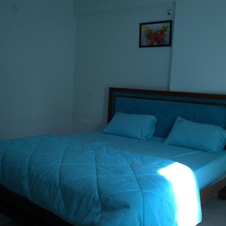 Arcadia Liveinn With 3Hr Early Check-In บังกาลอร์ ภายนอก รูปภาพ